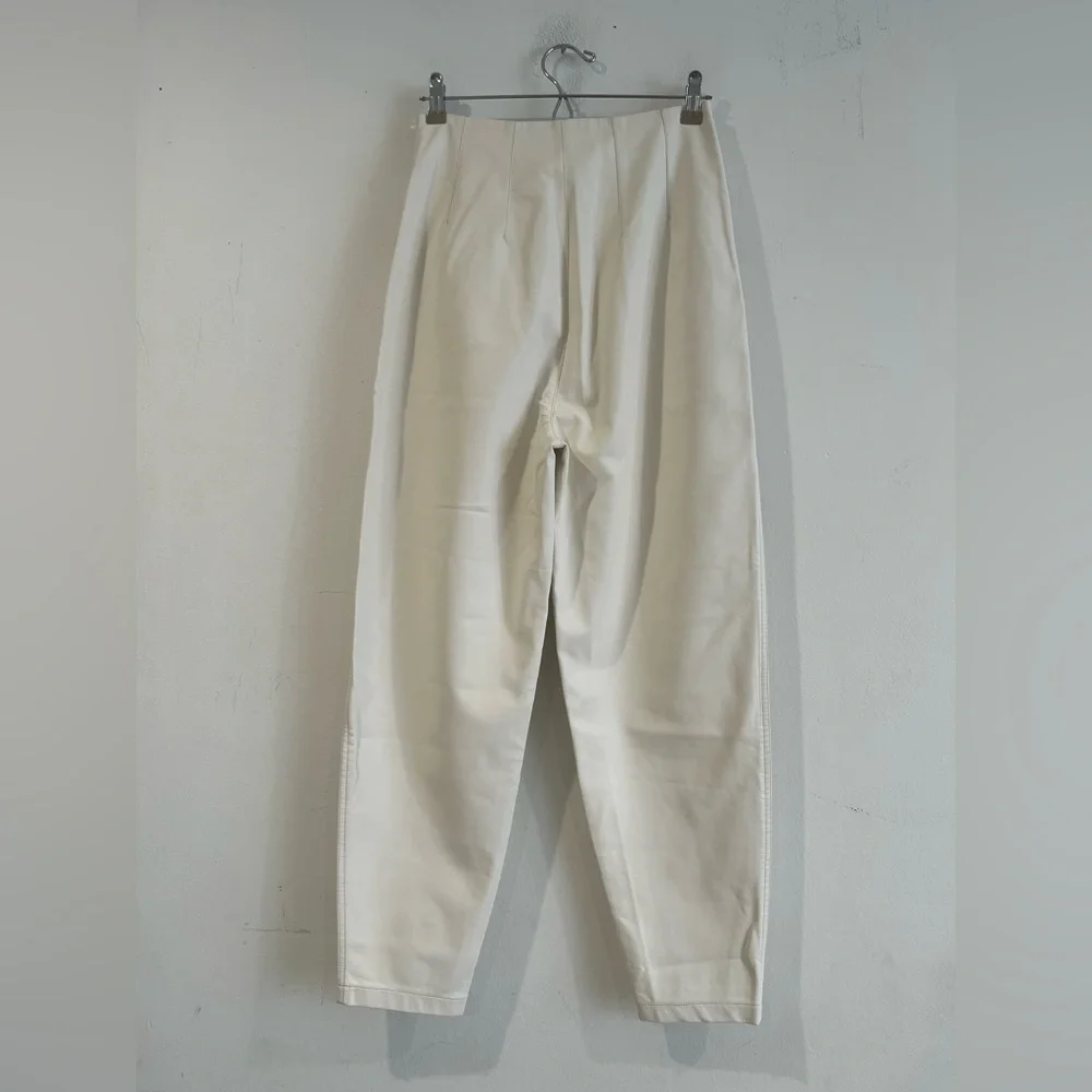 Free People Cream High-Waisted Trousers faux leather Sz 4 - Picture 3 of 9